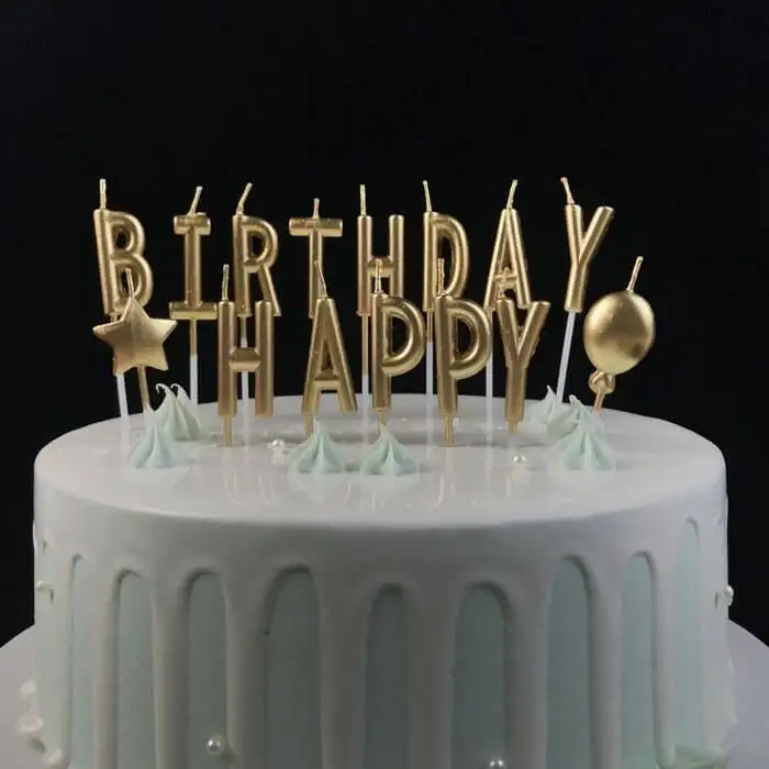 Ilumine seu aniversário com velas de aniversário: Personalize sua celebração! 1