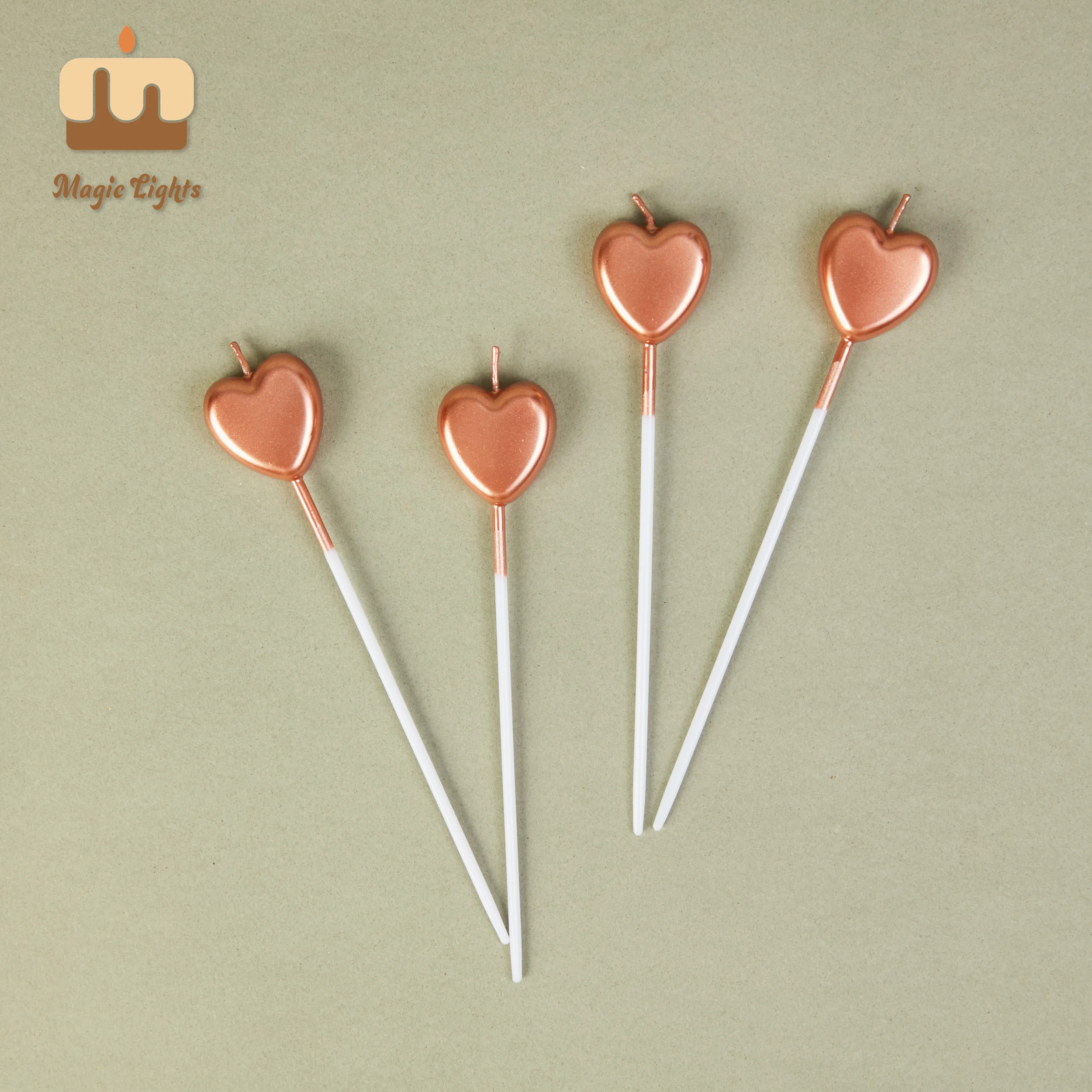 Magic Lights Heart-Shaped Rose Gold Cake Candles With Long Pick 1